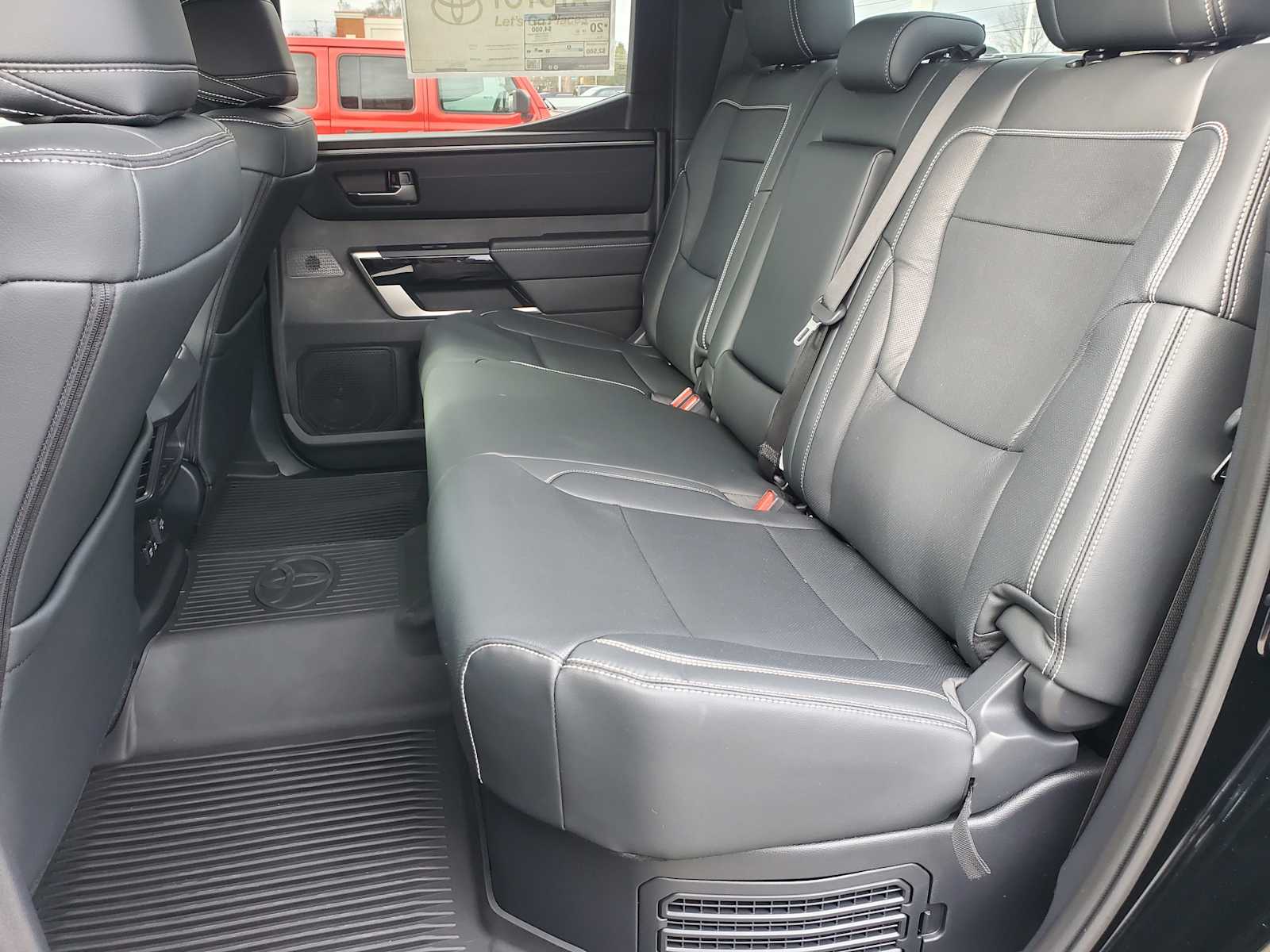 2026 Toyota Tundra Limited - Photo 12