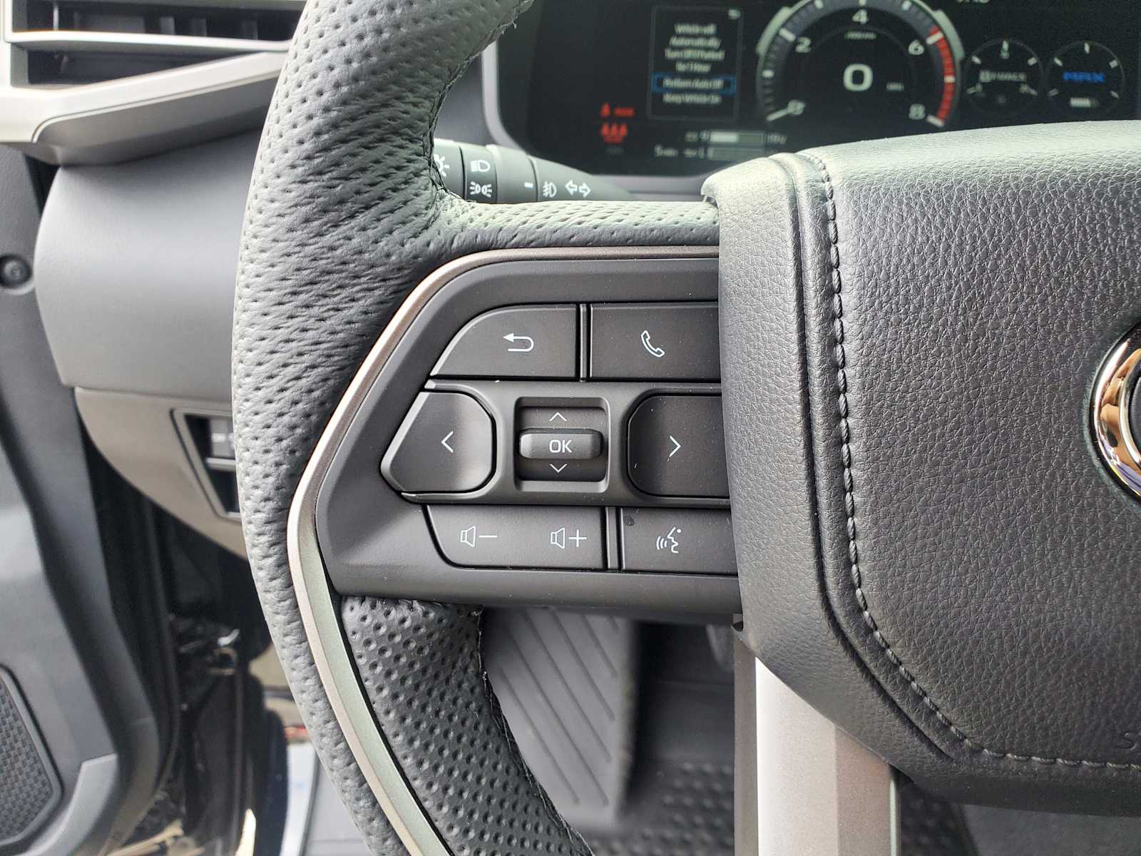 2026 Toyota Tundra Limited - Photo 22