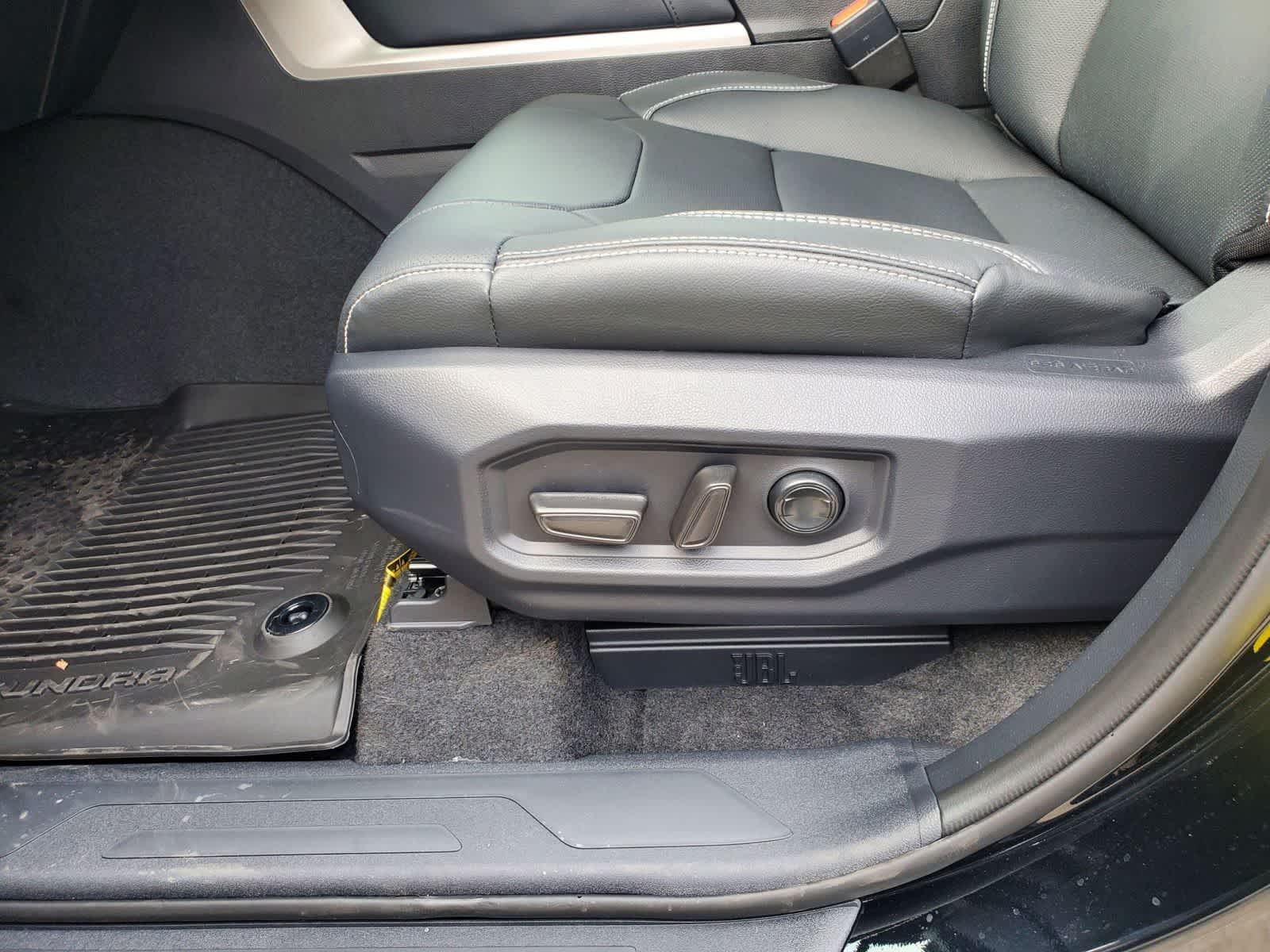 2026 Toyota Tundra Limited - Photo 18
