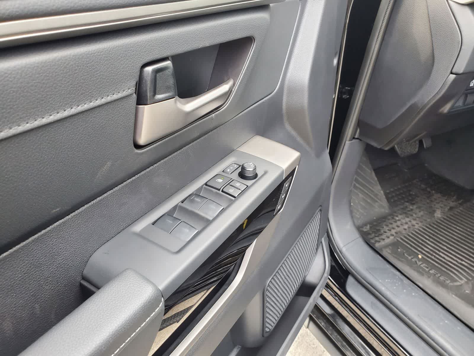 2026 Toyota Tundra Limited - Photo 16