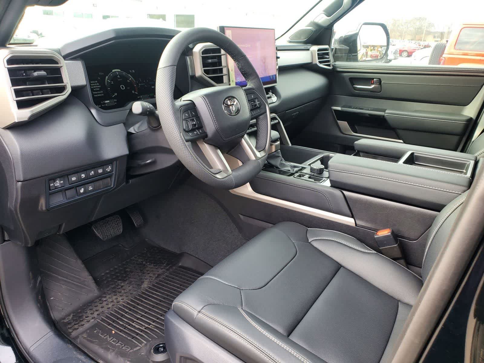 2026 Toyota Tundra Limited - Photo 19