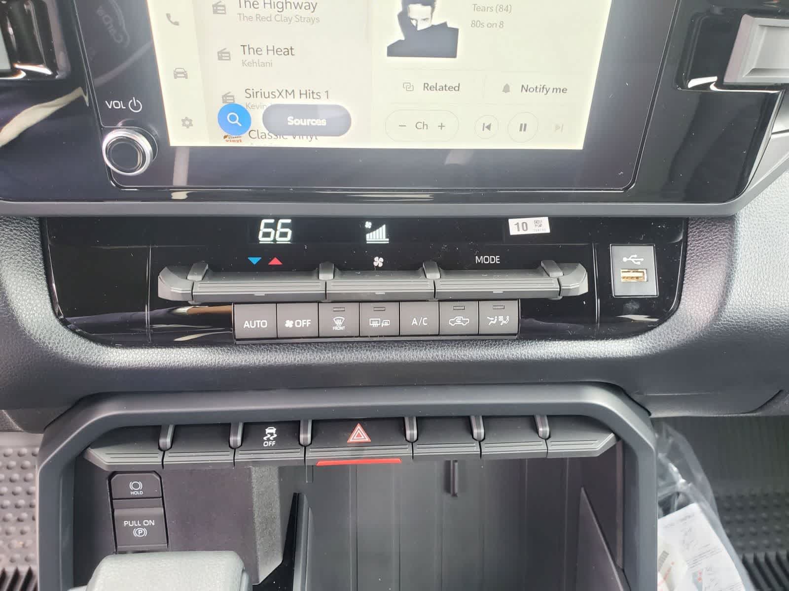2026 Toyota Tundra SR5 - Photo 27