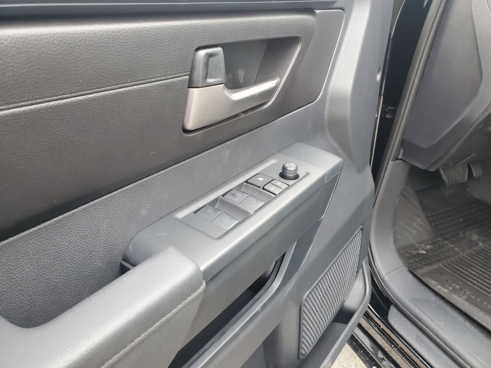 2026 Toyota Tundra SR5 - Photo 16
