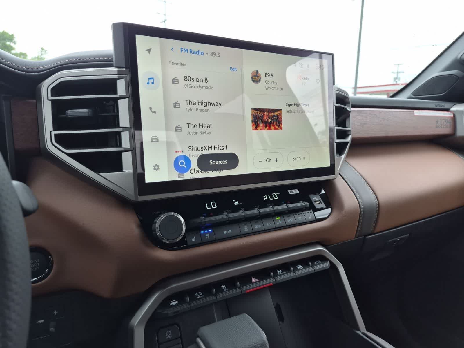 2026 Toyota Tundra 1794 Edition - Photo 30