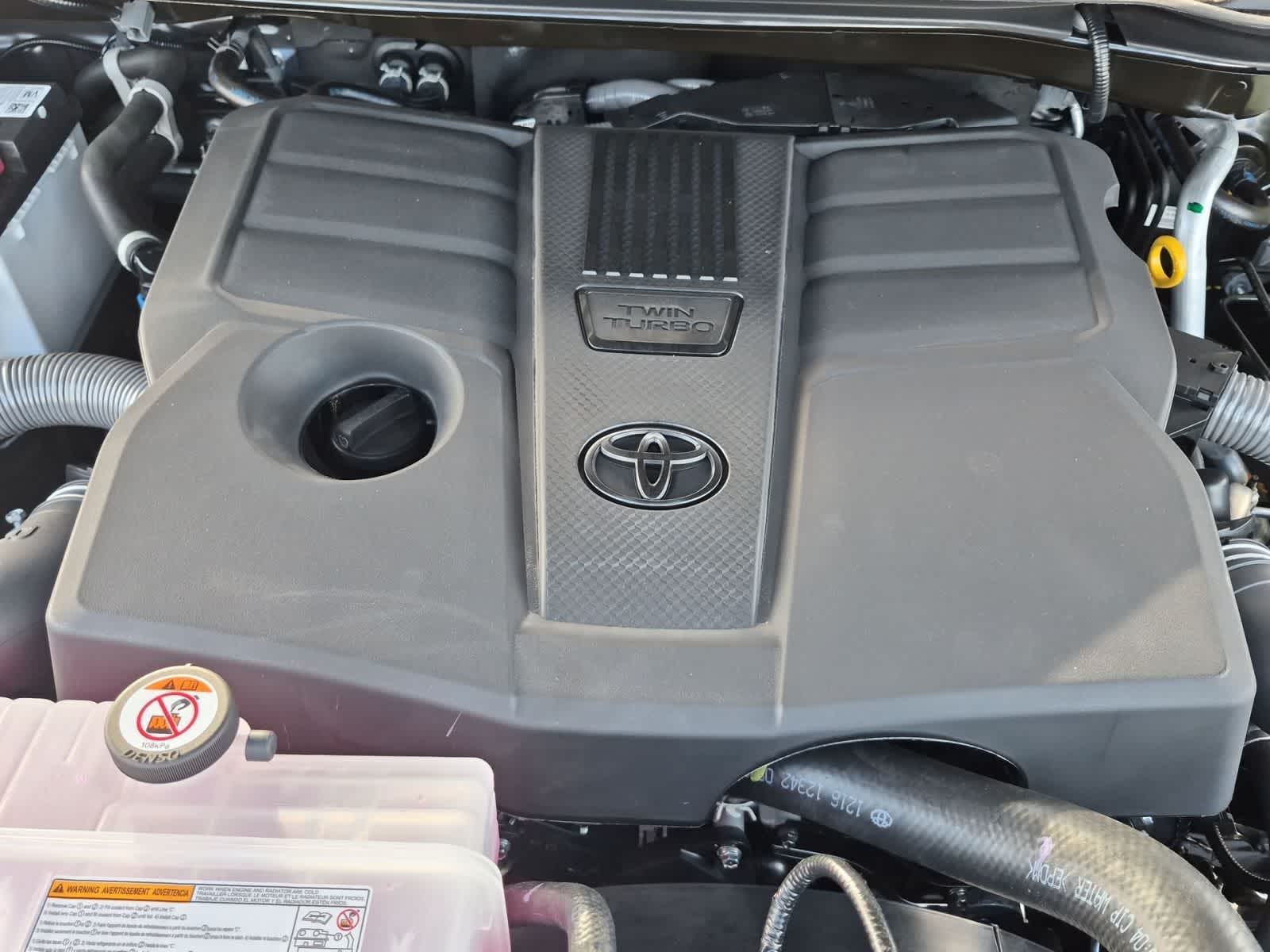 2026 Toyota Tundra Platinum - Photo 15