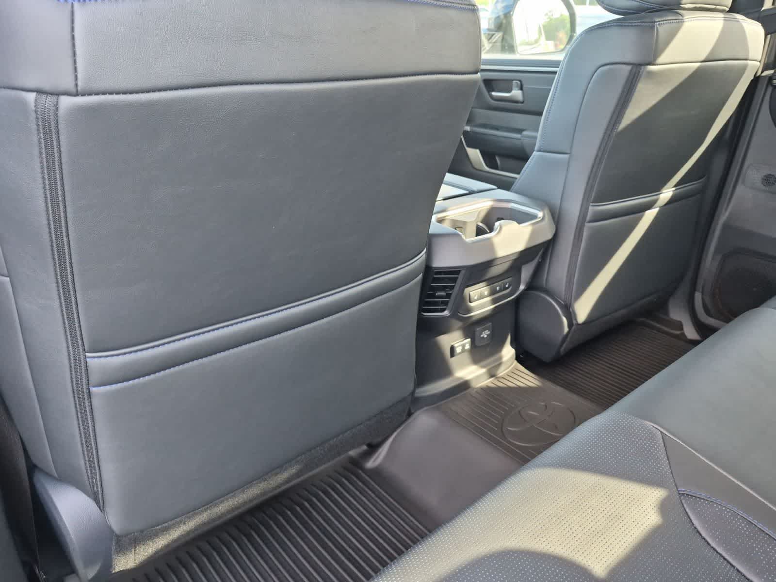 2026 Toyota Tundra Platinum - Photo 19