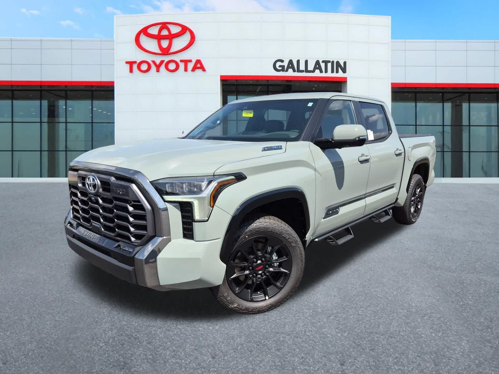 2026 Toyota Tundra i-FORCE MAX Platinum