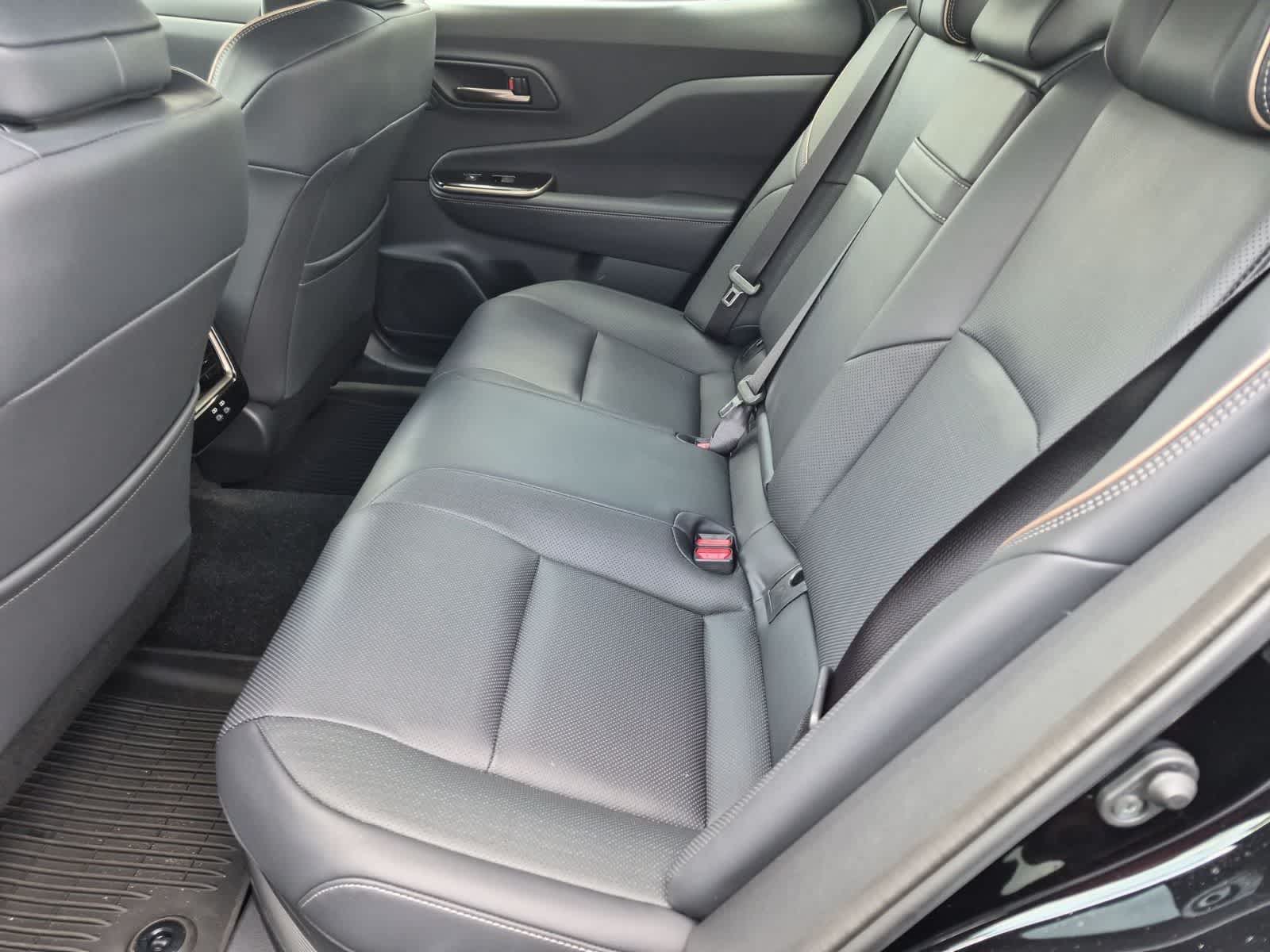 2026 Toyota Crown Limited - Photo 18