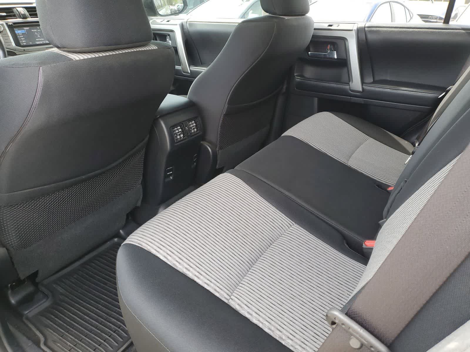 2019 Toyota 4Runner SR5 - Photo 13