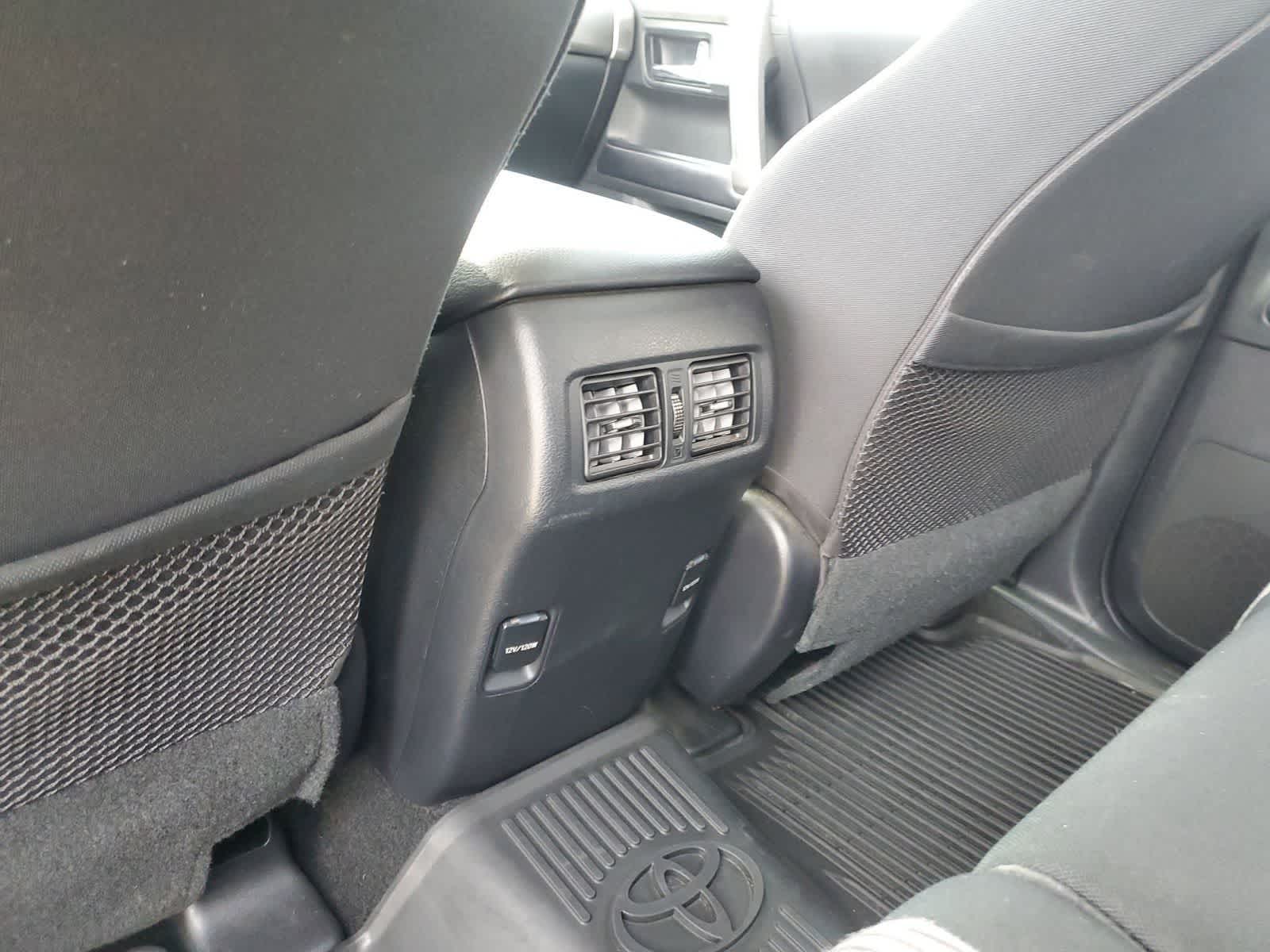2019 Toyota 4Runner SR5 - Photo 14