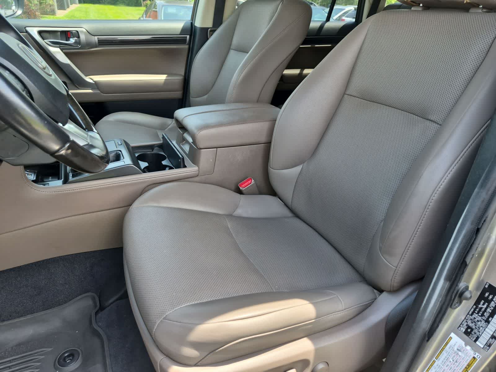2023 Lexus GX PREMIUM - Photo 17