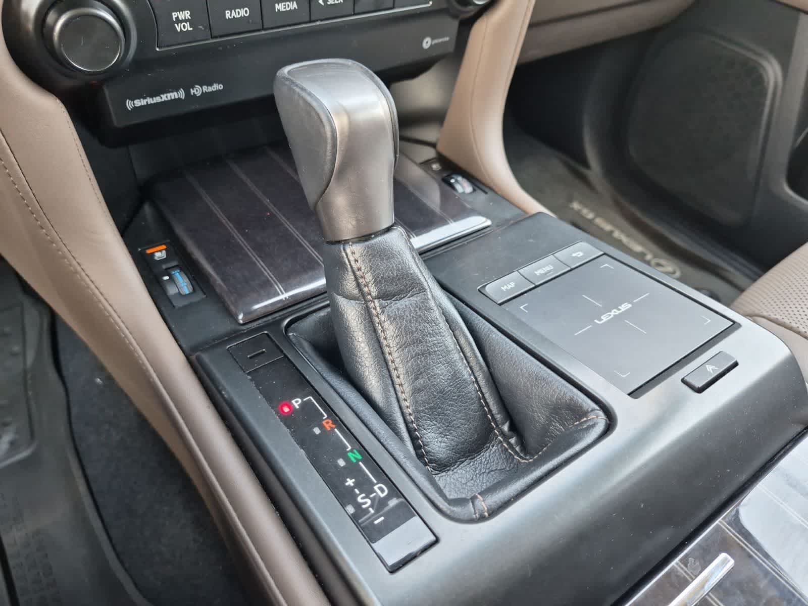 2023 Lexus GX PREMIUM - Photo 34