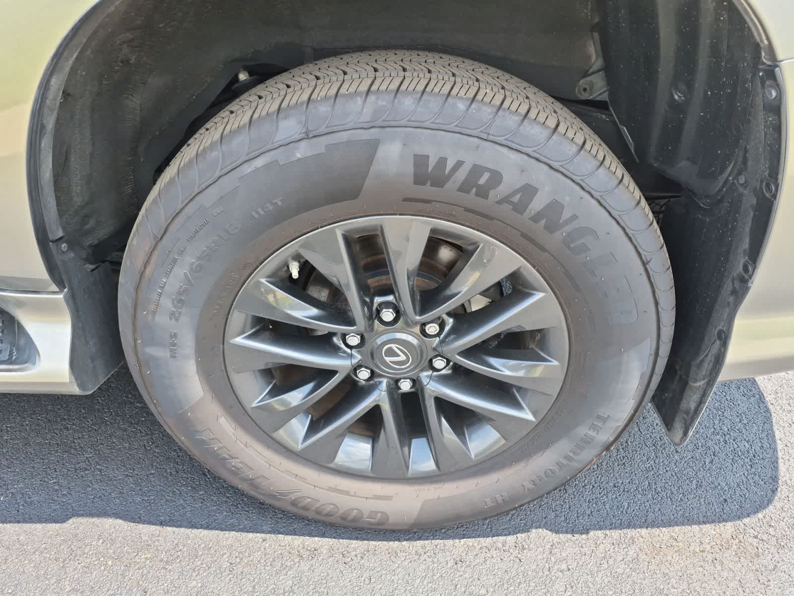 2023 Lexus GX PREMIUM - Photo 14