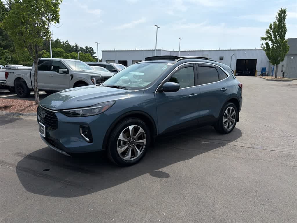 2023 Ford Escape Hybrid Platinum AWD