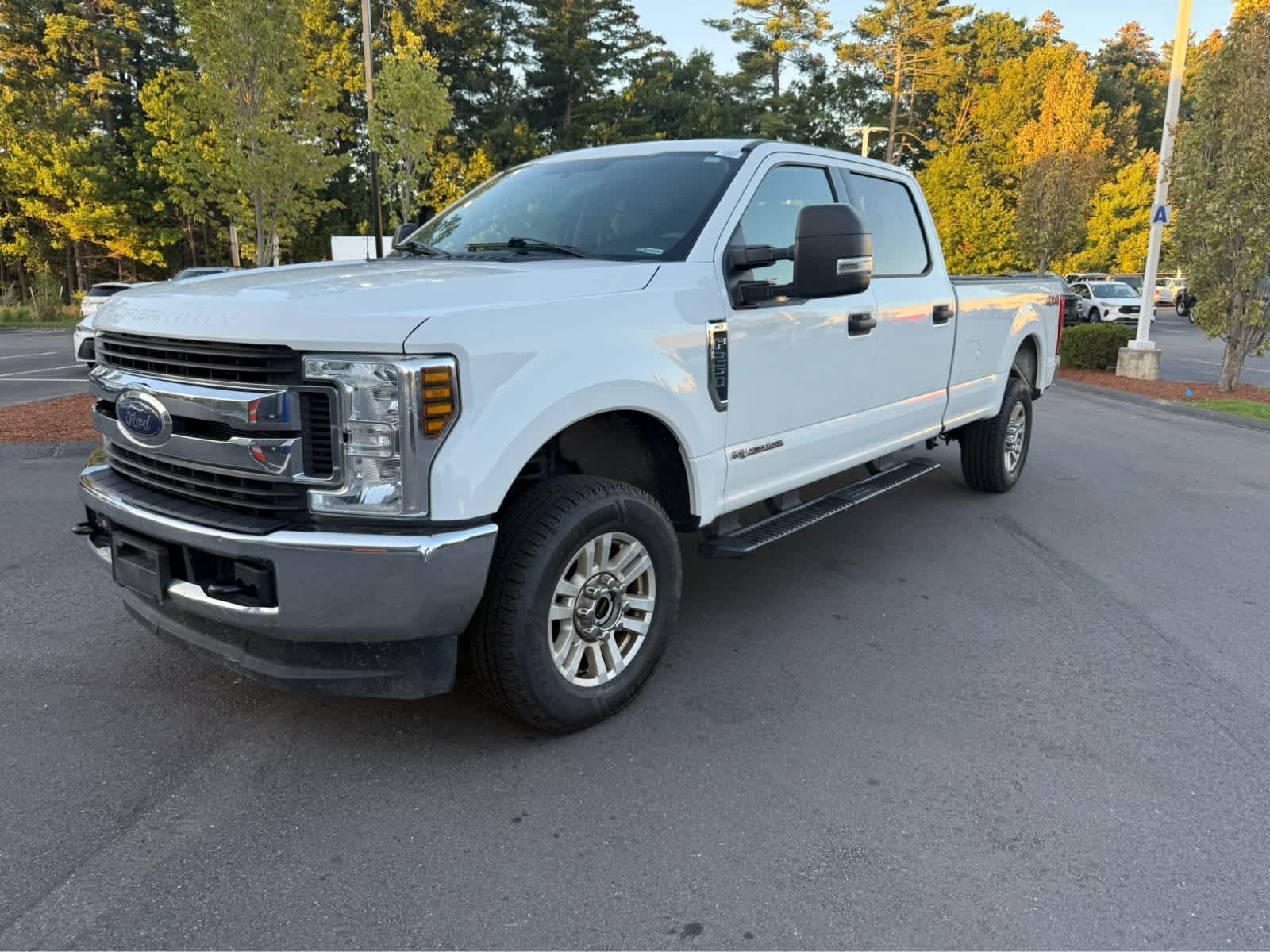 Oxford White 2019 Ford F-250 Super Duty Pickup Truck Four-Wheel Drive 6-Speed Automatic