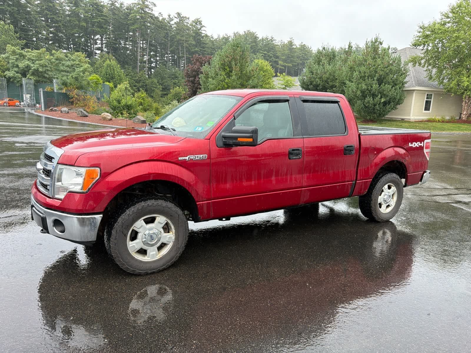 Ruby Red Metallic Tinted Clear Coat 2013 Ford F-150 Pickup Truck Four-Wheel Drive 6-Speed Automatic