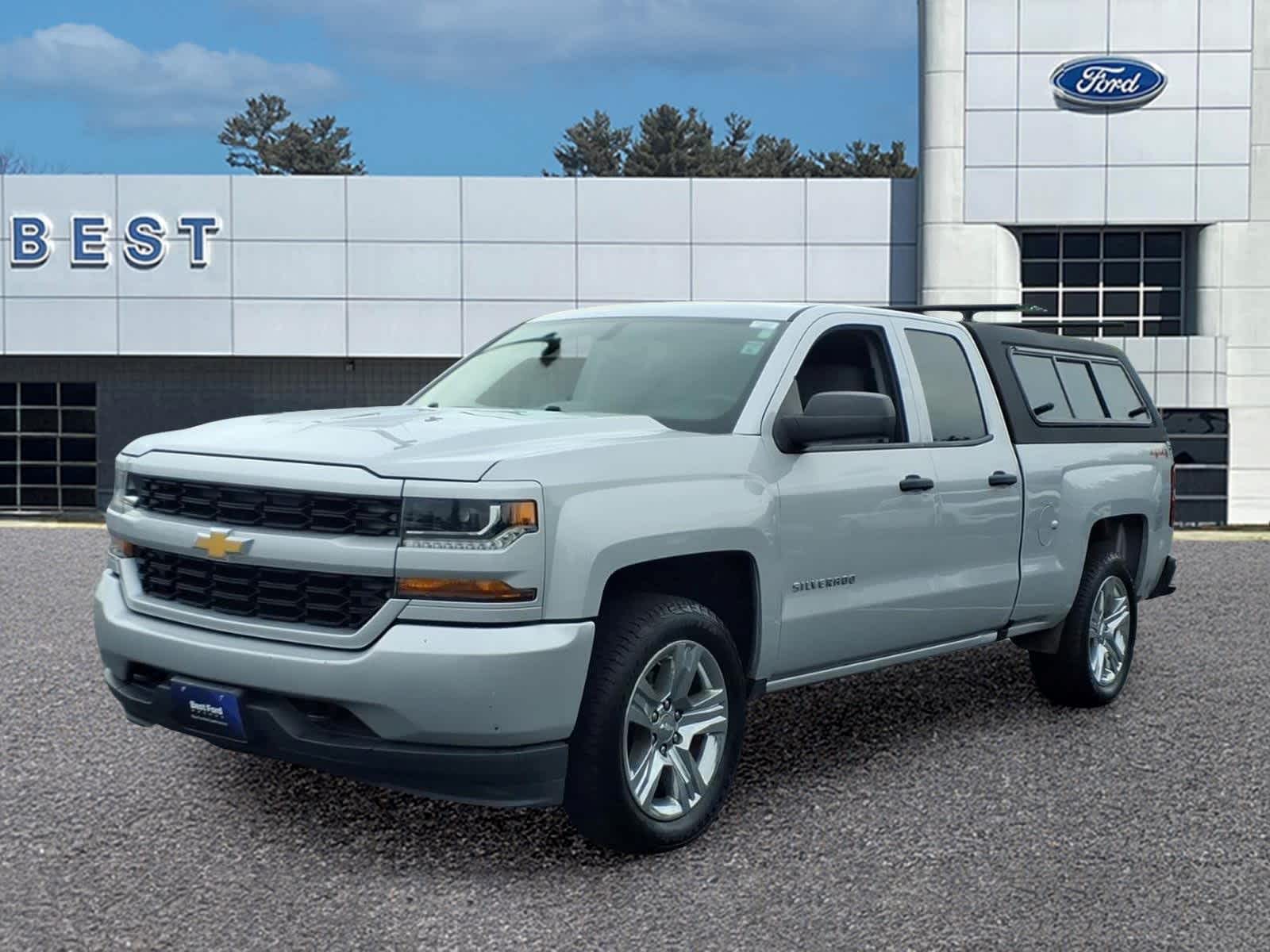 Silver Ice Metallic 2016 Chevrolet Silverado 1500 Pickup Truck Four-Wheel Drive 6-Speed Automatic