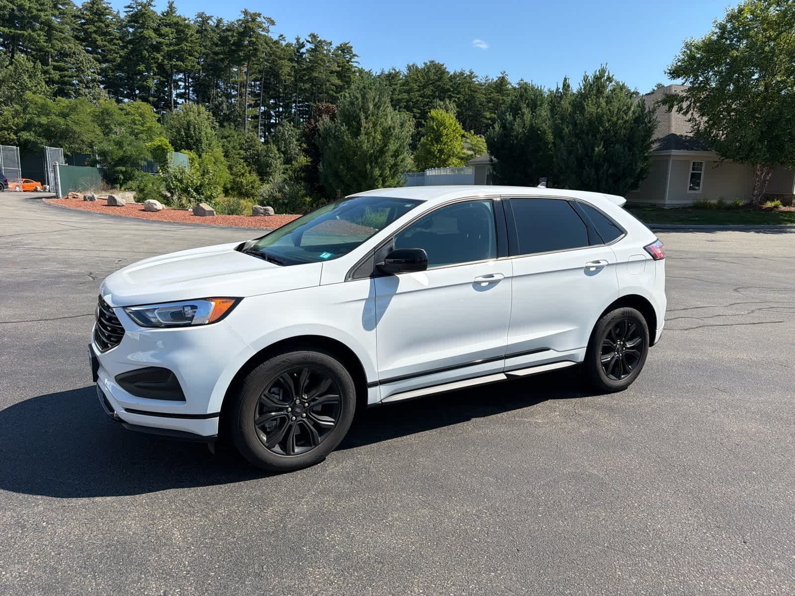 Oxford White 2023 Ford Edge SUV / Crossover All-Wheel Drive 8-Speed Automatic