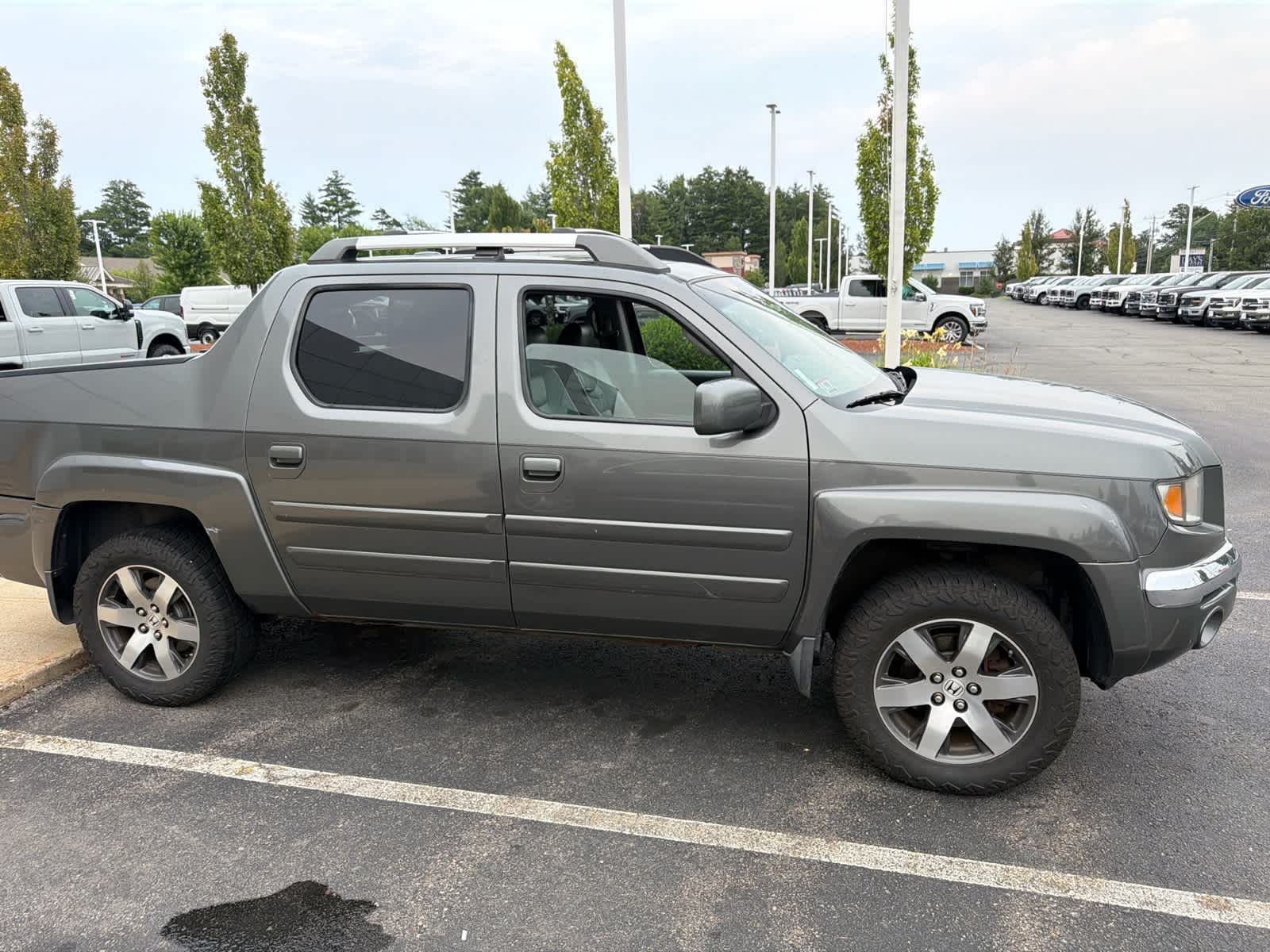 Nimbus Gray Metallic 2007 Honda Ridgeline Pickup Truck All-Wheel Drive 5-Speed Automatic
