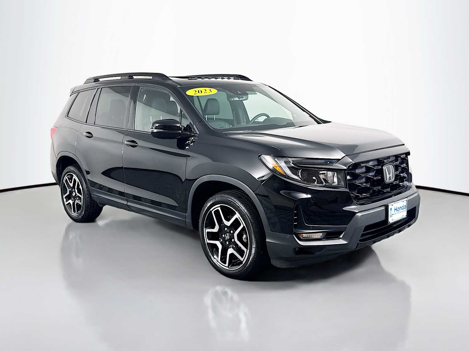  2023 Honda Passport Elite AWD   