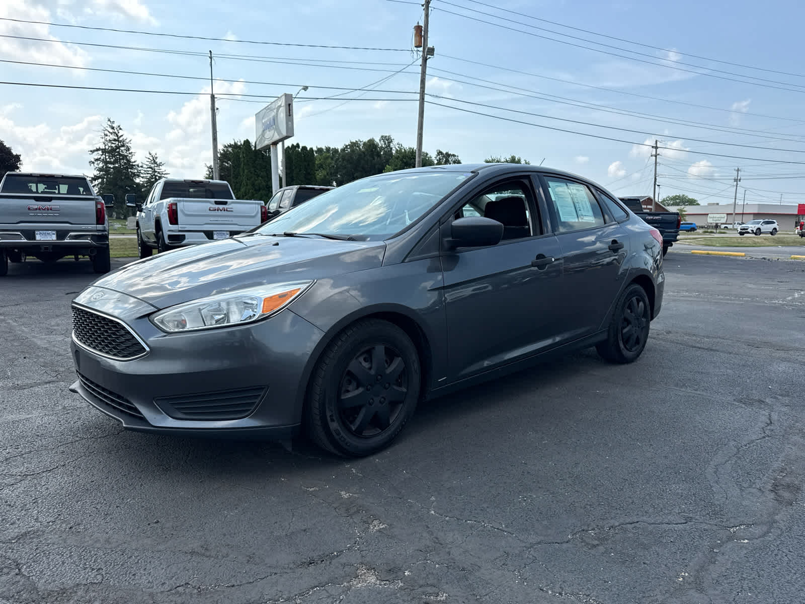 Gray (Magnetic Metallic) 2018 Ford Focus Sedan Front-Wheel Drive 6-Speed Automatic
