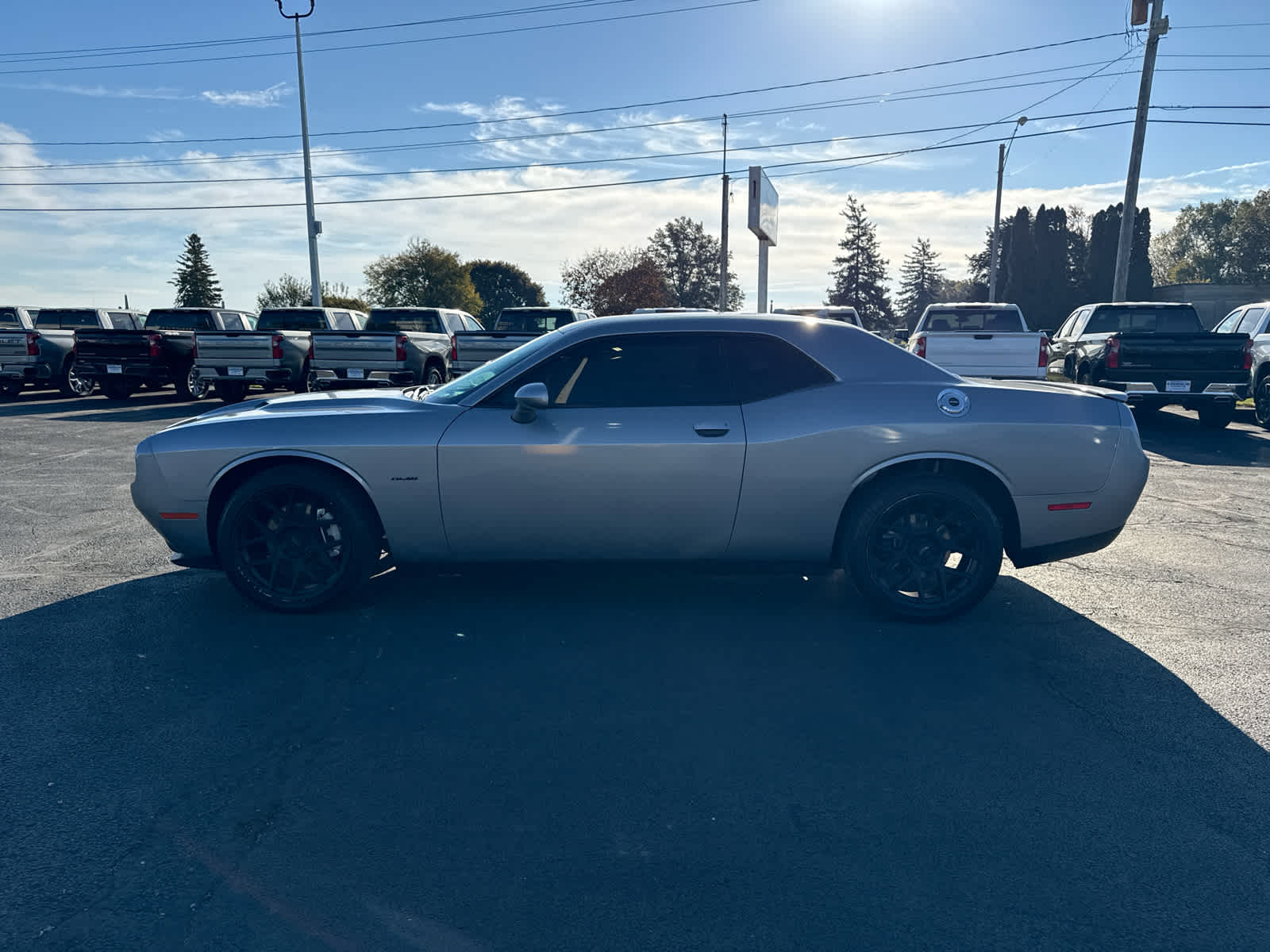 Silver (Billet Clearcoat) 2017 Dodge Challenger Coupe Rear-Wheel Drive 8-Speed Automatic