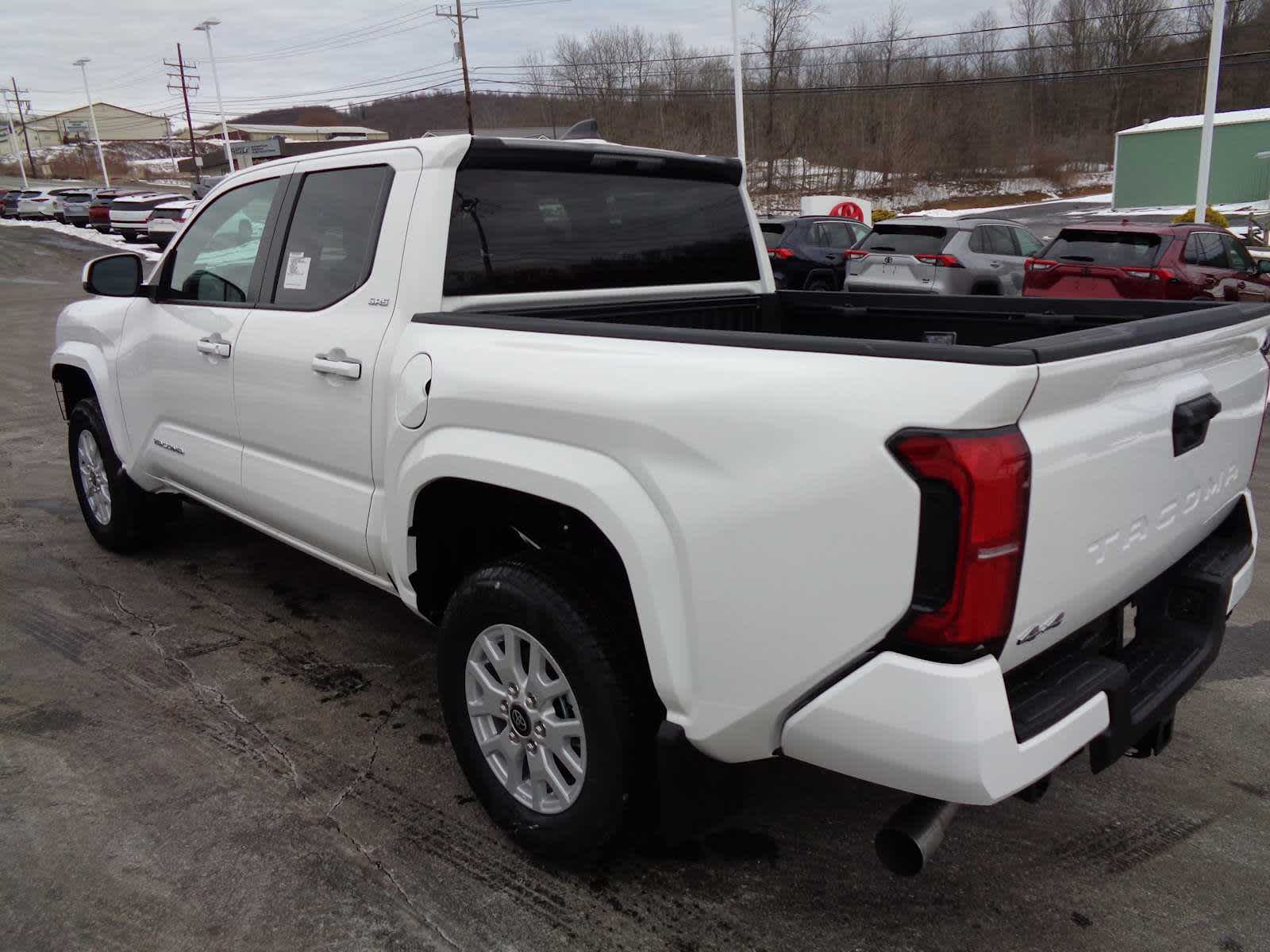 View vehicle photo 5