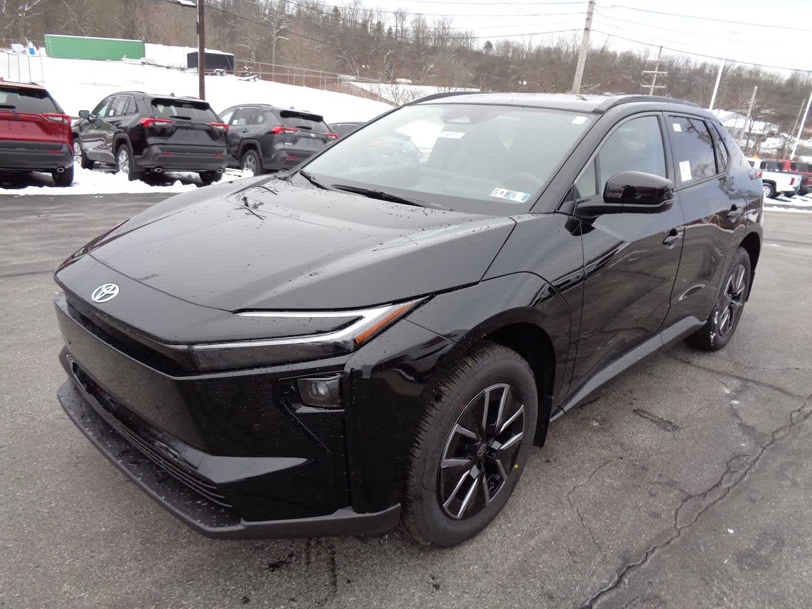 View vehicle photo 7