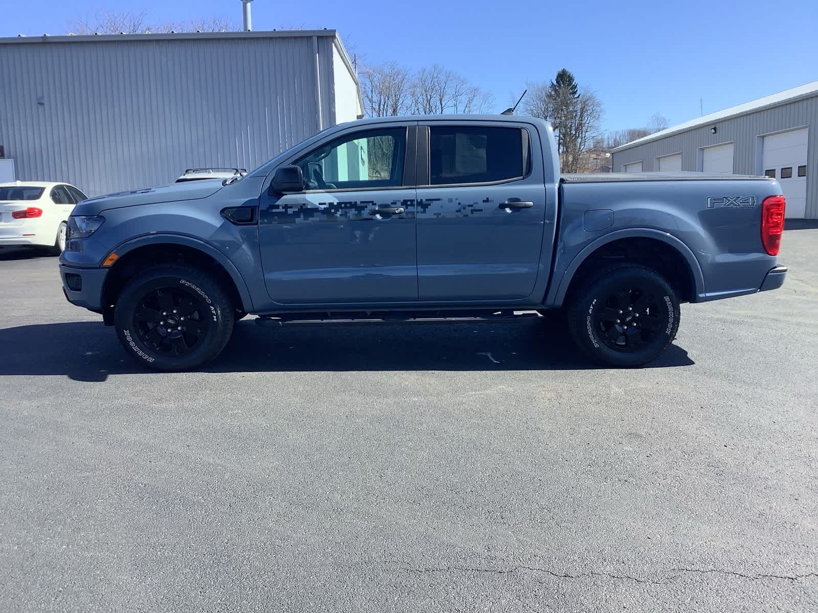 View vehicle photo 7