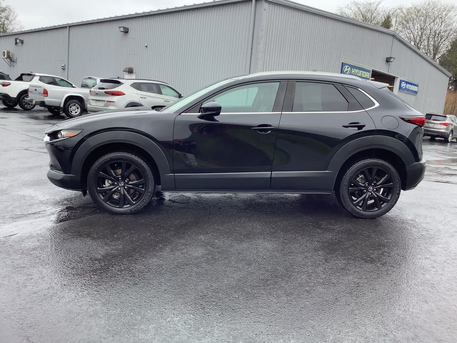 View vehicle photo 7