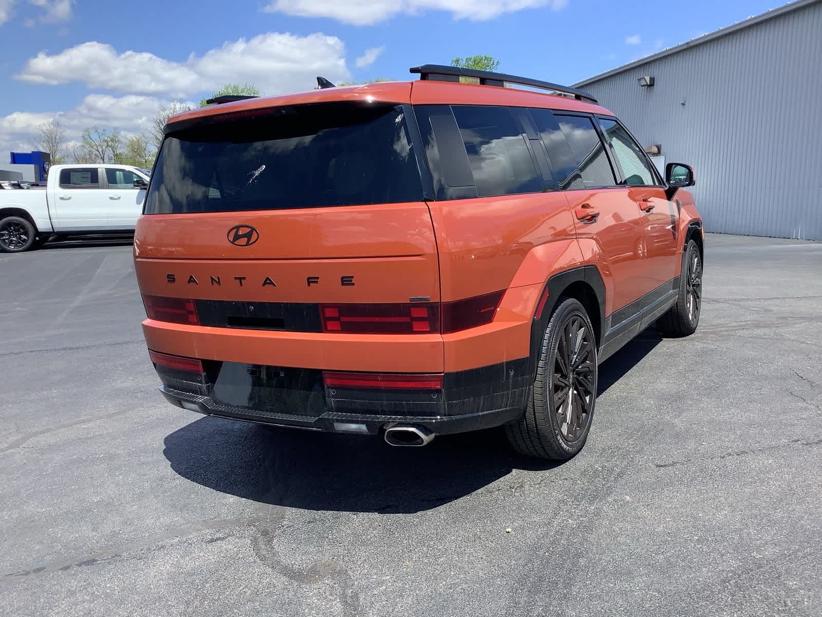 View vehicle photo 4