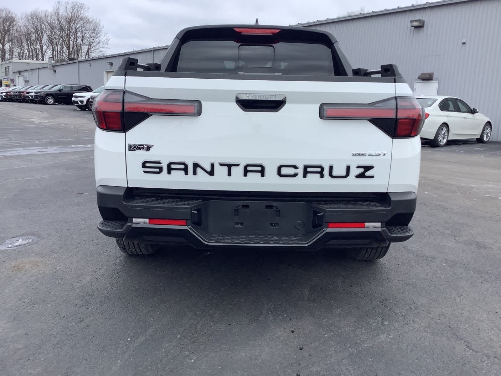 View vehicle photo 5
