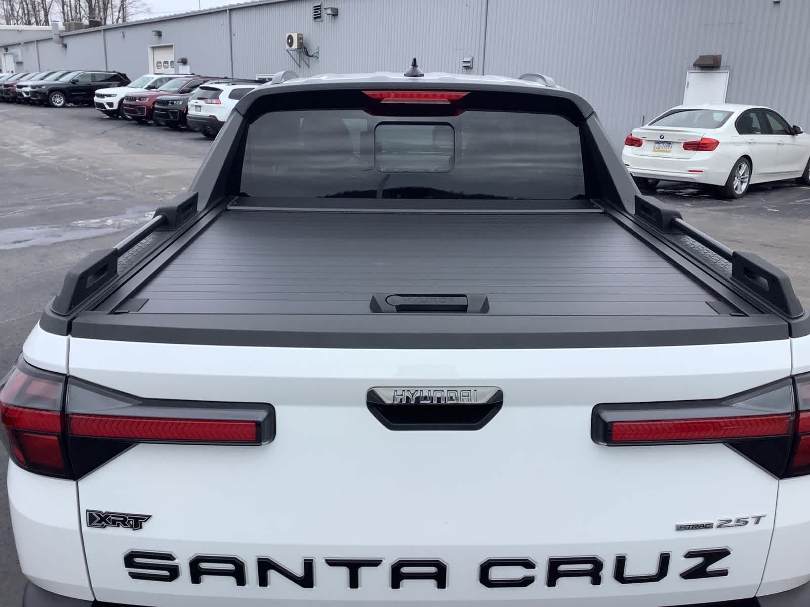 View vehicle photo 6