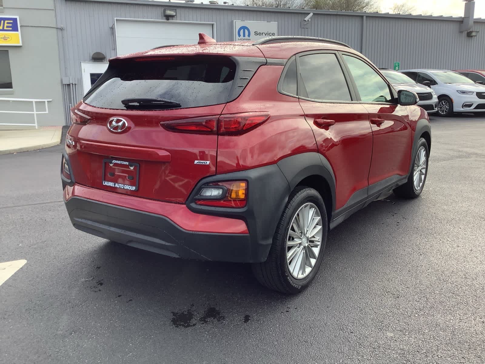 View vehicle photo 4
