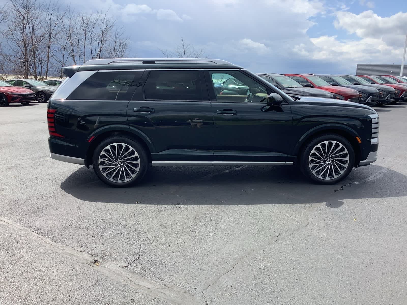 View vehicle photo 3