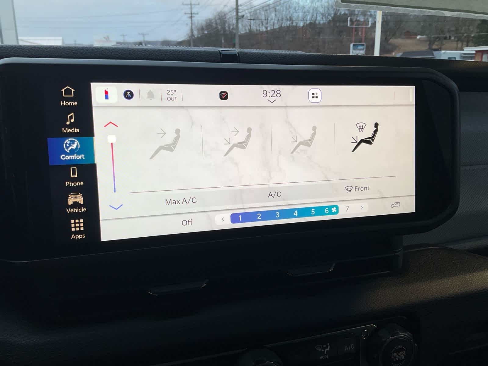 View vehicle photo 7
