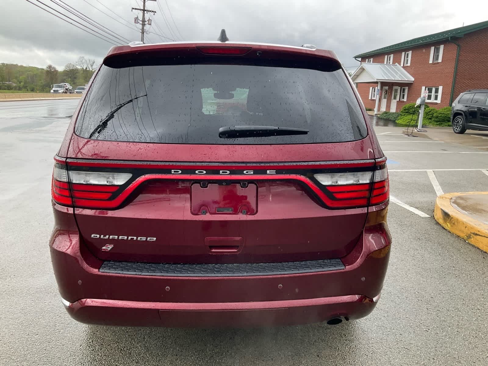 View vehicle photo 4