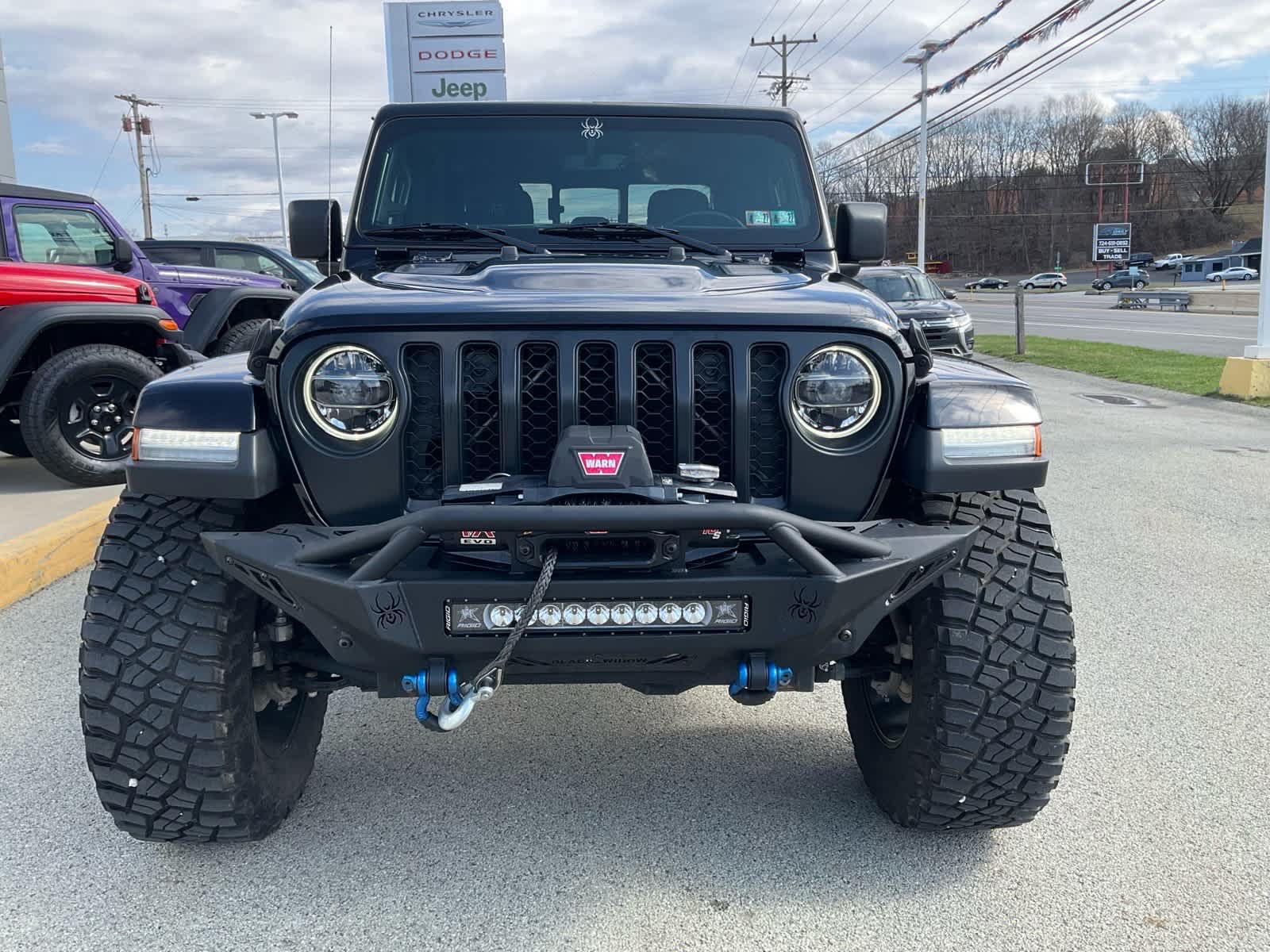View vehicle photo 2
