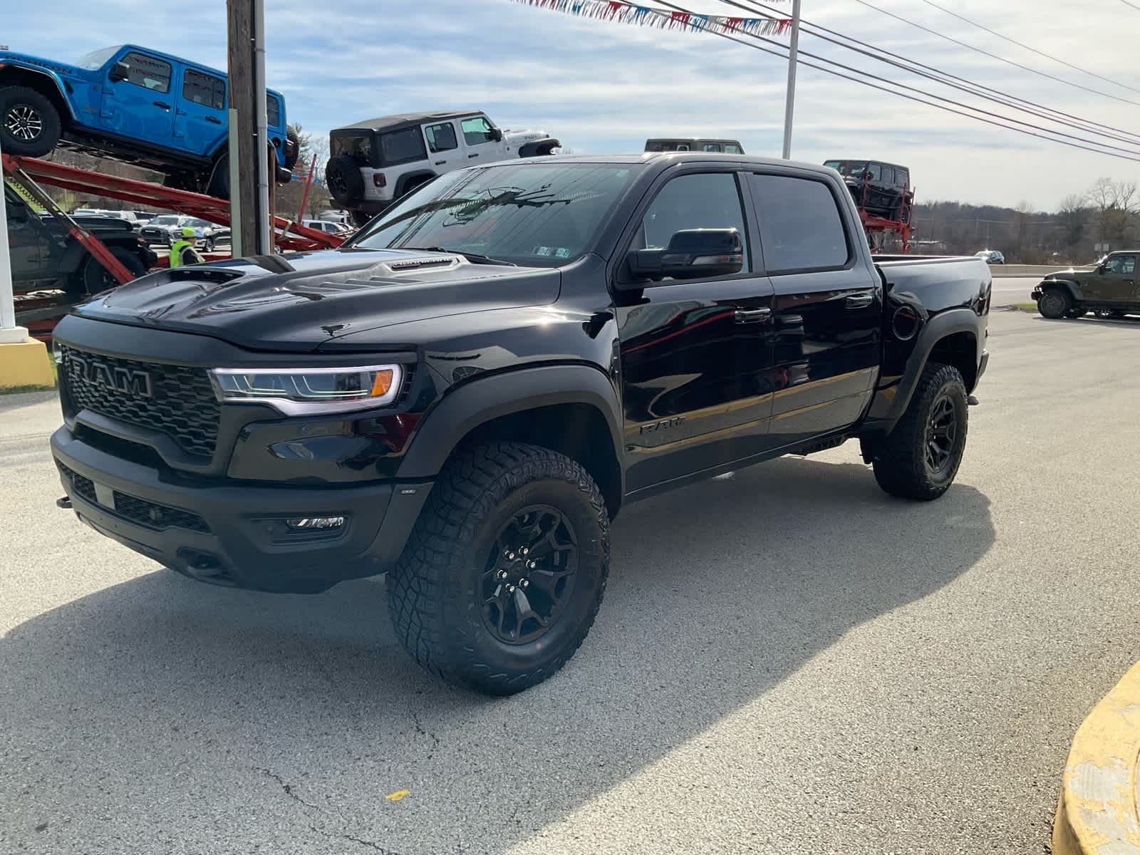 View vehicle photo 3