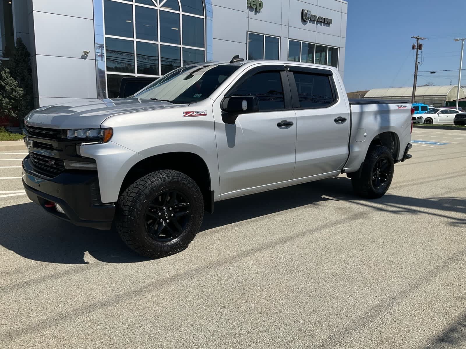 2022 Chevrolet Silverado 1500 LT Trail Boss Crew Cab 4WD