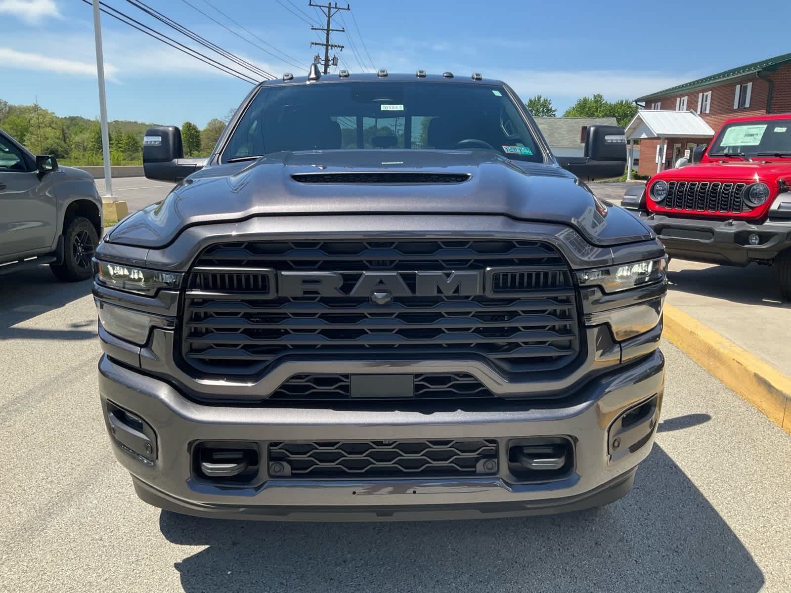 View vehicle photo 2