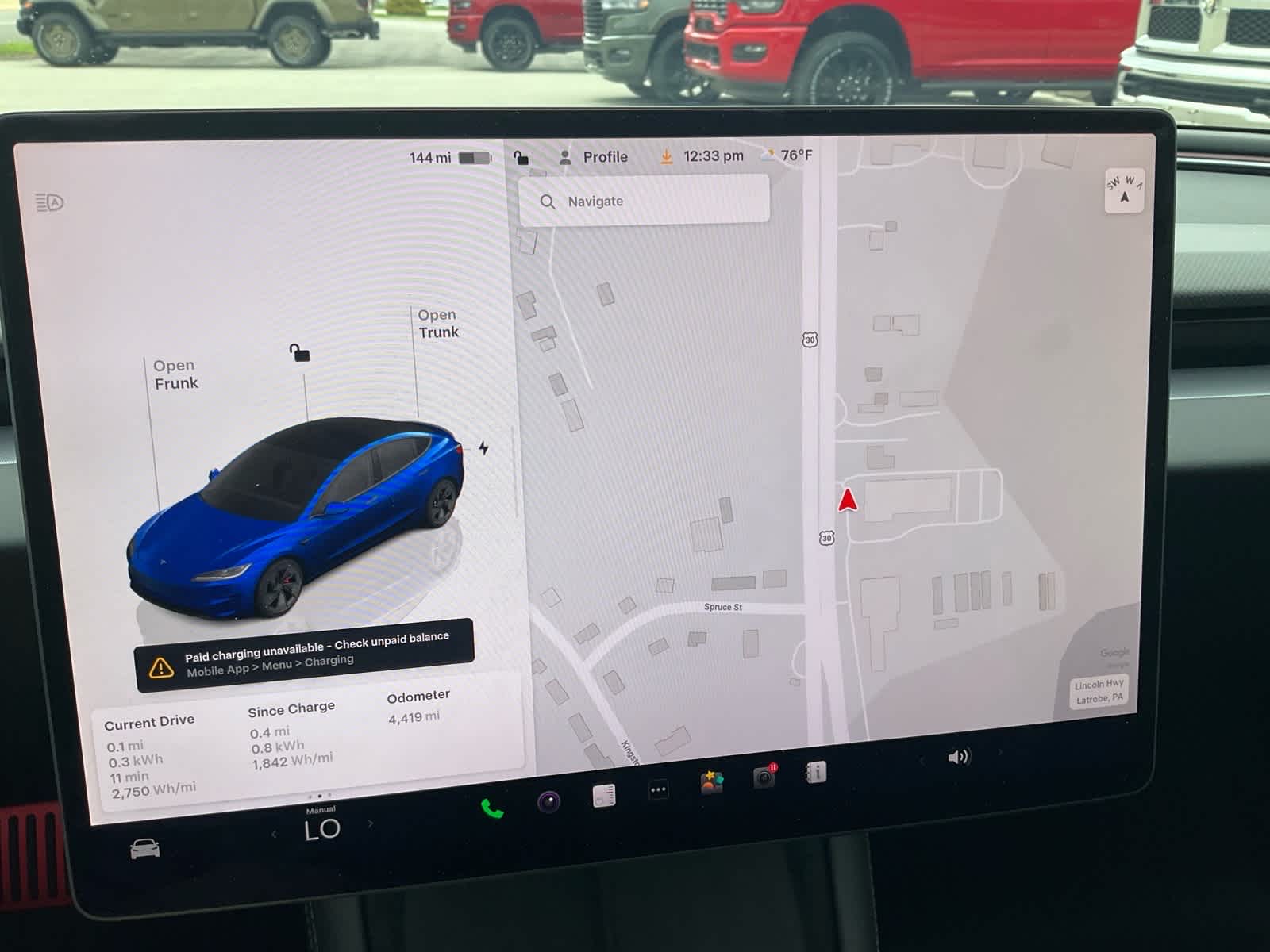 View vehicle photo 7