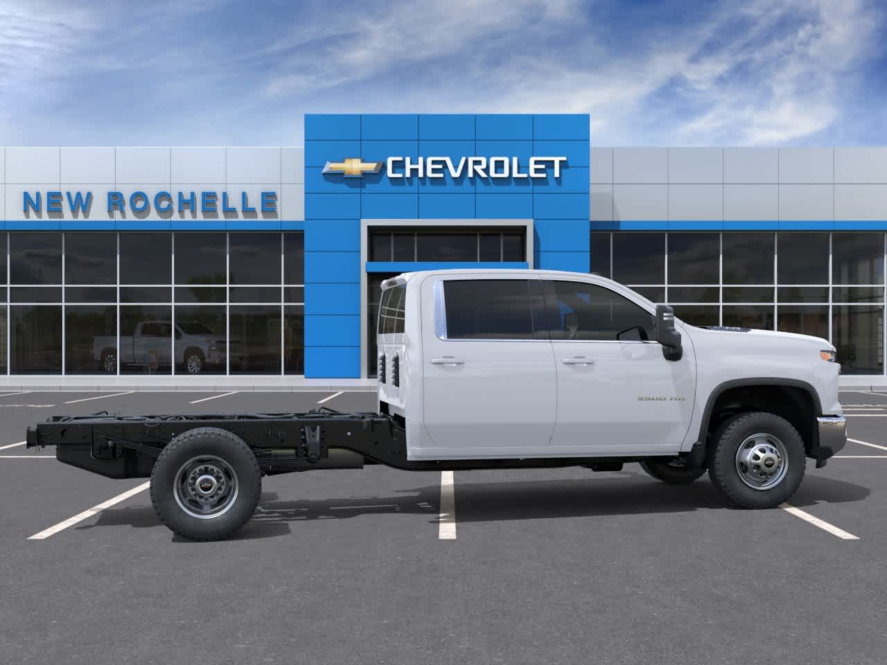 View vehicle photo 5