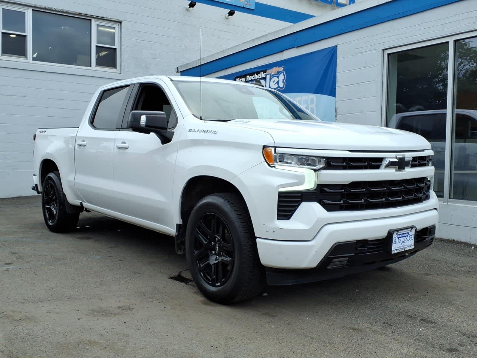 Summit White 2023 Chevrolet Silverado 1500 Pickup Truck Four-Wheel Drive Automatic