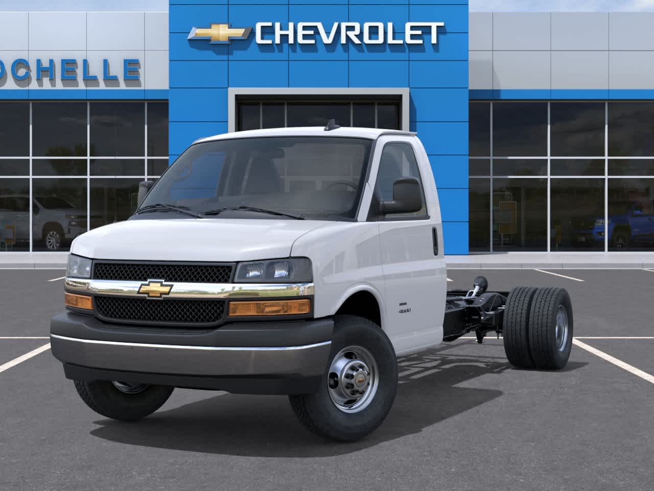 View vehicle photo 6