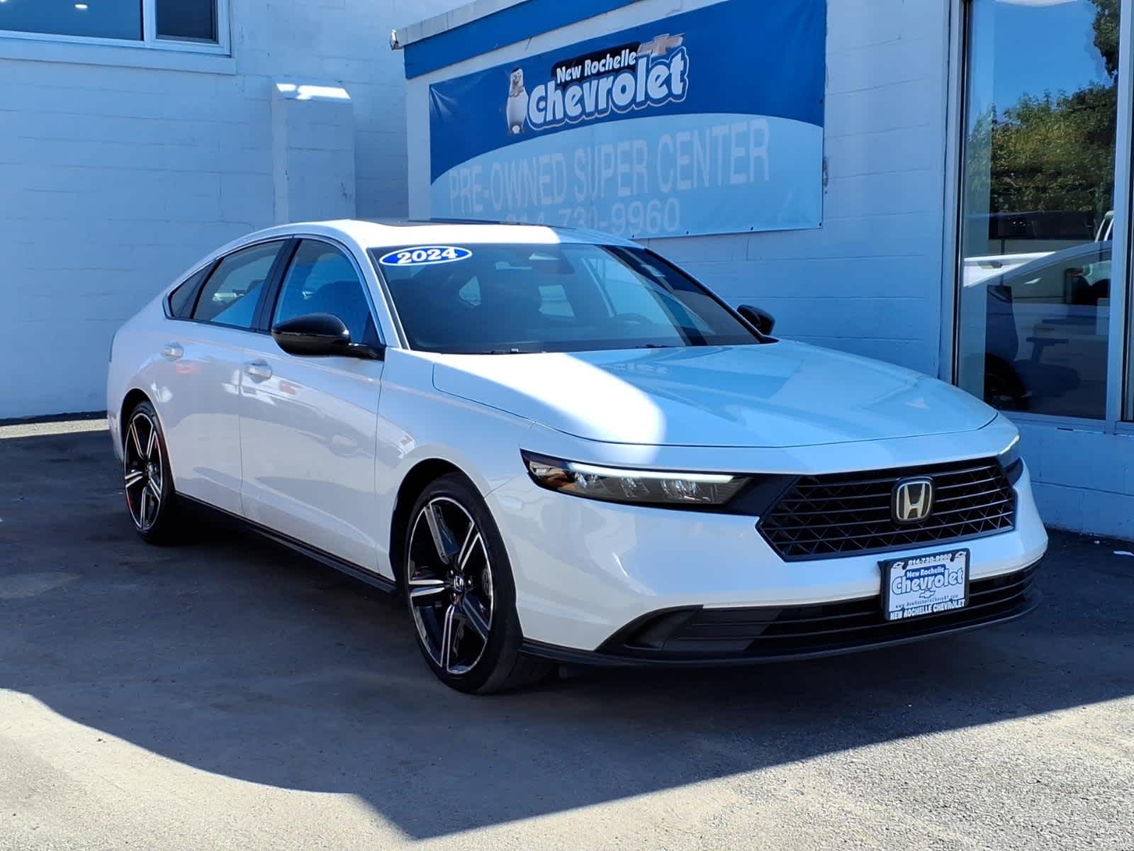 Platinum White Pearl 2024 Honda Accord Hybrid Sedan Front-Wheel Drive Continuously Variable Transmission