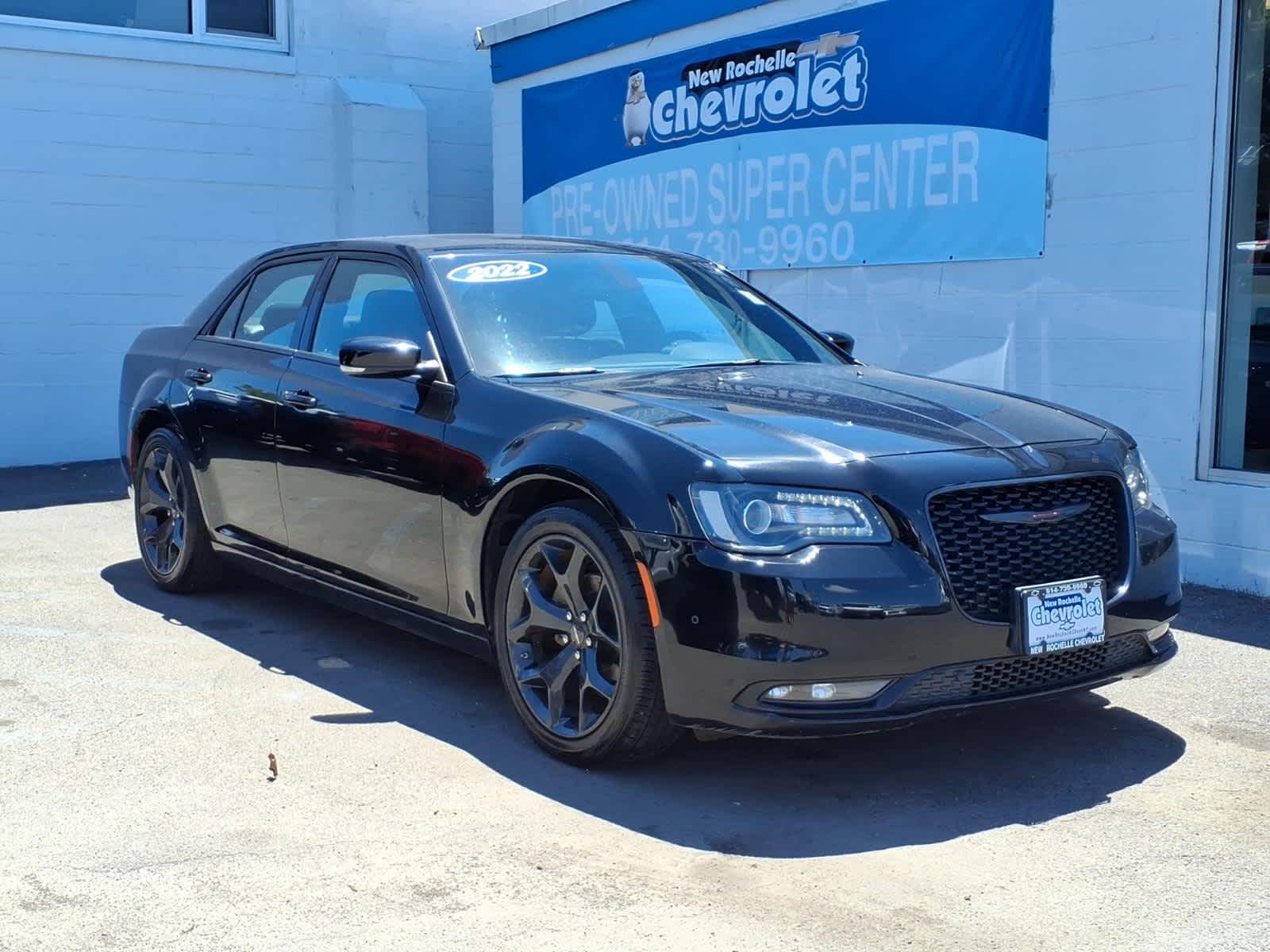 Gloss Black 2022 Chrysler 300 S V6 RWD Sedan Rear-Wheel Drive 8-Speed Automatic