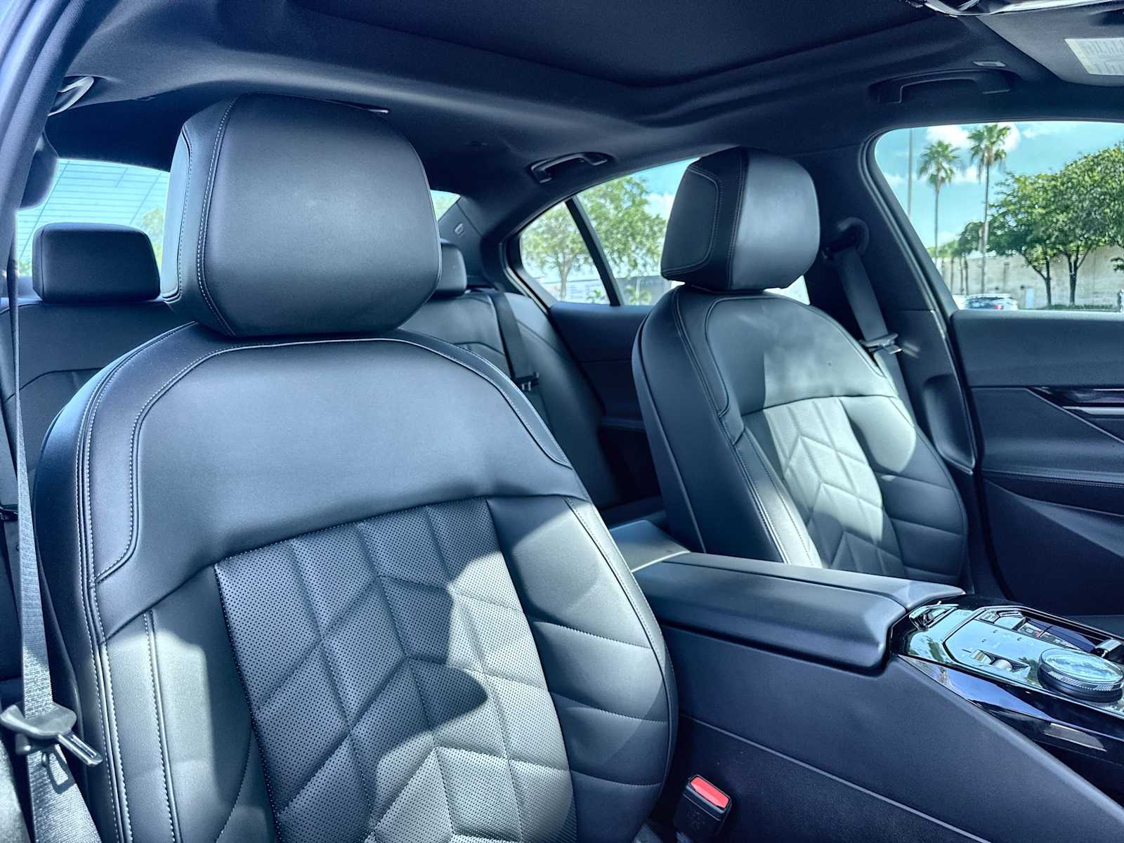 2024 BMW 5 Series 540i - Photo 27