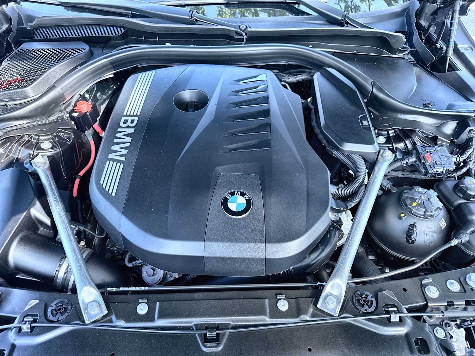 2024 BMW 5 Series 540i - Photo 12