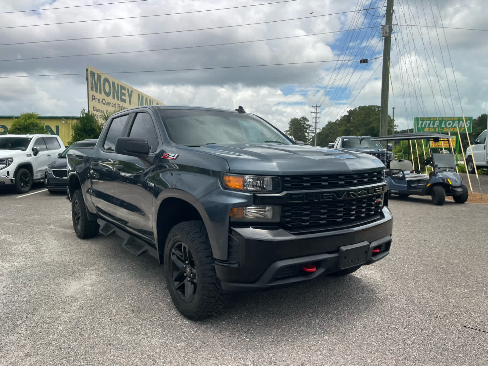View vehicle photo 4
